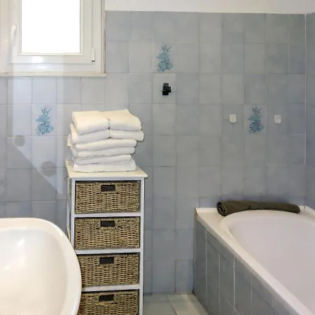Vakantiehuis Holiday Les Cigales - Pvc140 *